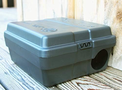 Tomcat Outpost rat bait station, set of 6, lockable tamper-resistant, vertical or horizontal mount, black, 8.5" x 7" x 5"