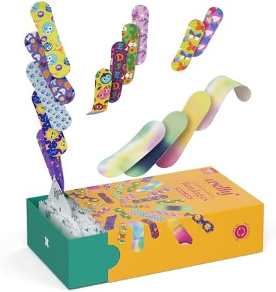 Welly Bravery Badge Value Pack | Adhesive Flexible Fabric Bandages | Assorted Shapes and Patterns for Minor Cuts, Scrapes, and Wounds - 100 Count