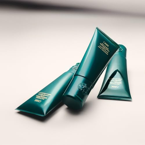 Oribe Curl Control Silkening Cream - Defines, Smooths & Shapes Curls