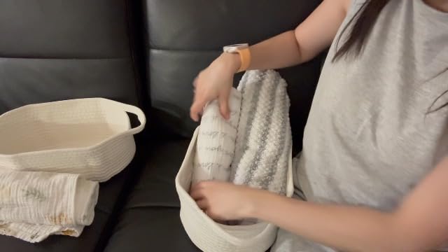 JMvicyroam Small Woven Basket, Empty Gift Basket, White/1 Pack