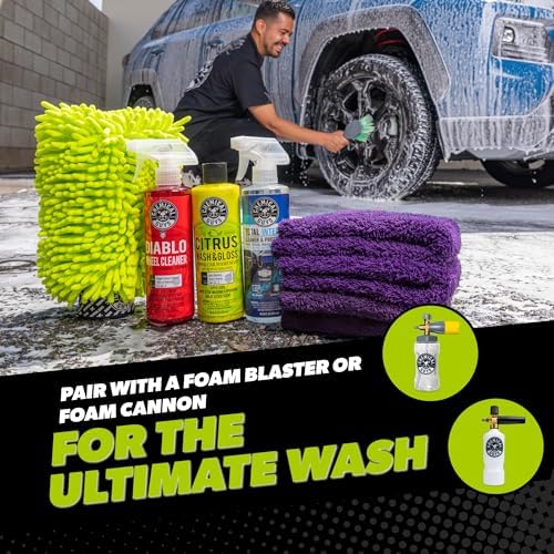 Chemical Guys, 7-Piece Car Cleaning Kit, Wash, Wheel & Interior Cleaners