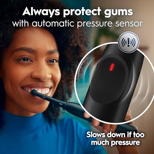 Oral-B Rechargeable Electric Toothbrush, iO Limited Simple Clean, 3 Cleaning Modes, Automatic Pressure Sensor to Protect Gums, Travel Case, White