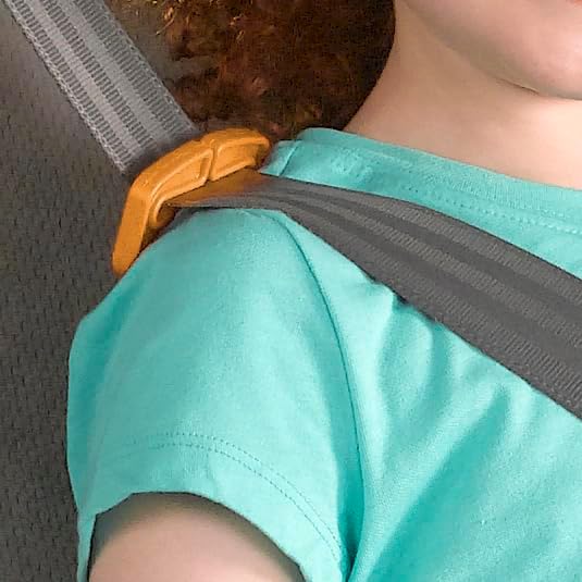 Chicco GoFit Backless Booster Car Seat, Portable Travel Seat, No Latch