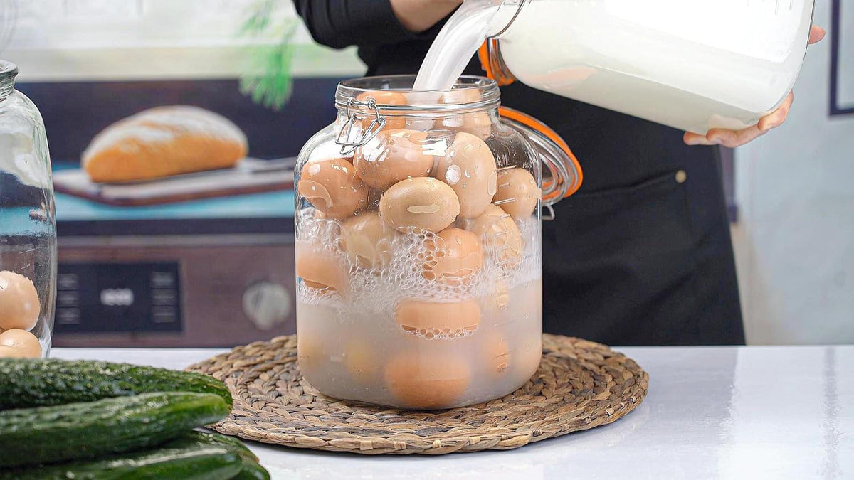 Qianfenie 1.1 Gallon Wide Mouth Airtight Glass Storage Containers with Lids