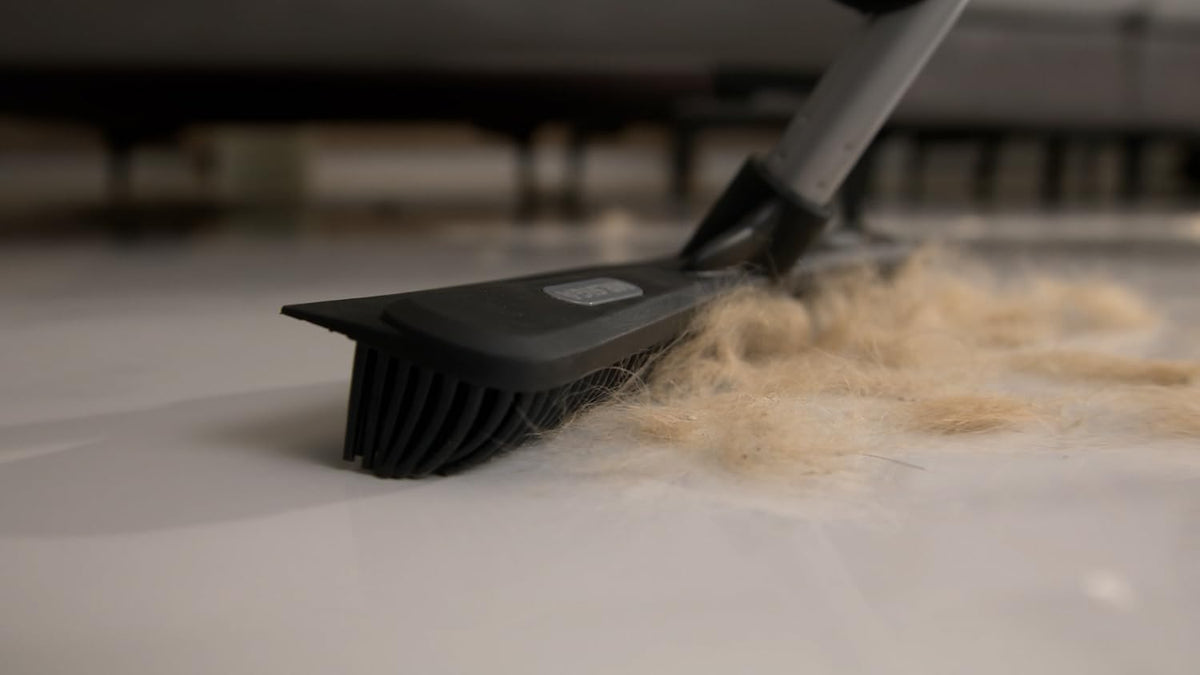 MR.SIGA Pet Hair Removal Rubber Broom with Built in Squeegee